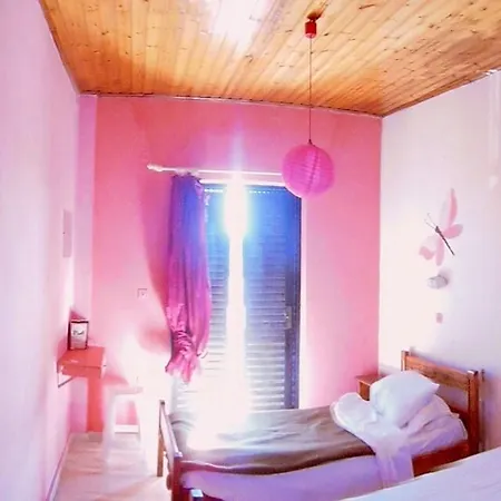 Comfy Auberge de jeunesse Ypsos